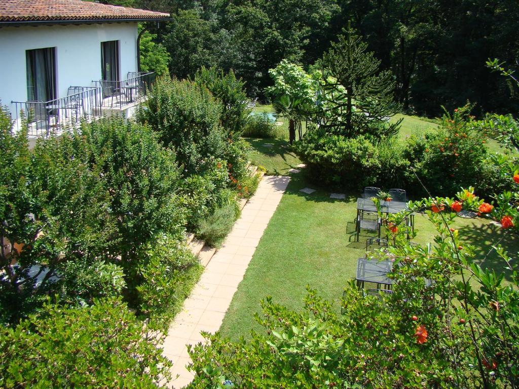 Hotel Al Fiume Tegna Quarto foto