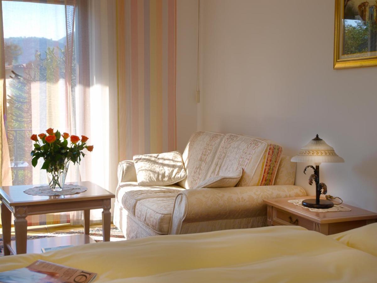 Hotel Al Fiume Tegna Quarto foto
